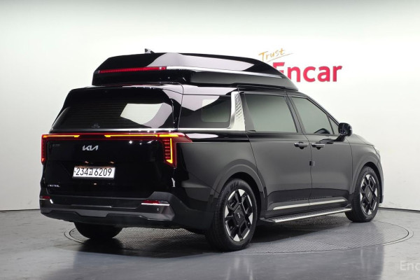 2024 Kia Carnival с пробегом 49 360 км