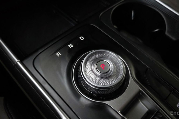 2025 Kia Carnival с пробегом 15 567 км