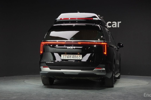 2024 Kia Carnival с пробегом 24 100 км