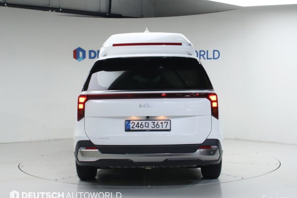 2025 Kia Carnival с пробегом 139 км