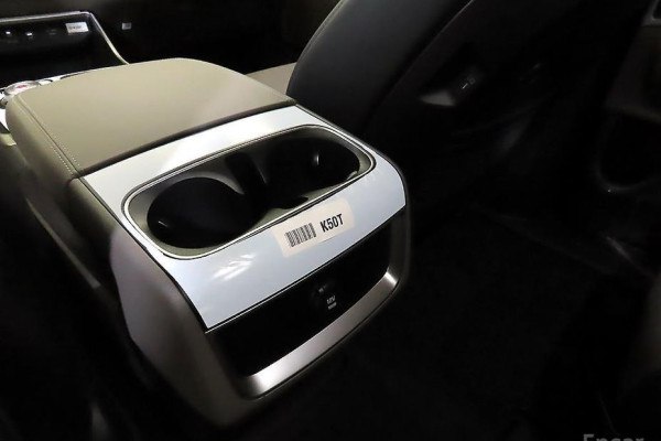 2025 Kia Carnival с пробегом 2 271 км