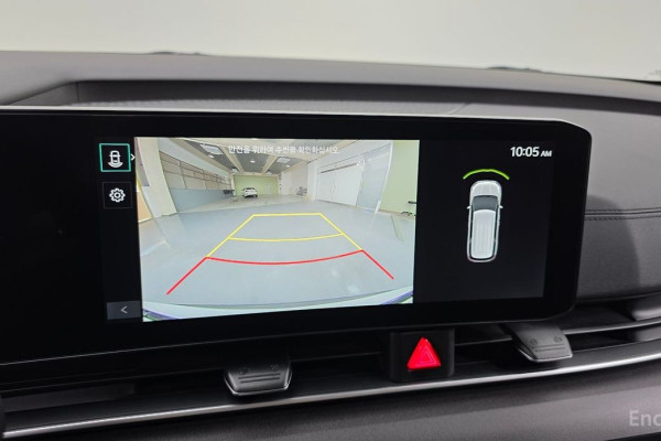 2024 Kia Carnival с пробегом 23 132 км