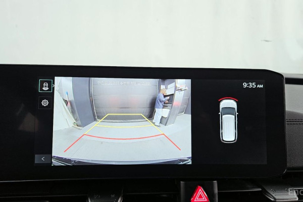 2024 Kia Carnival с пробегом 24 977 км