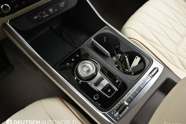 2025 Kia Carnival с пробегом 139 км