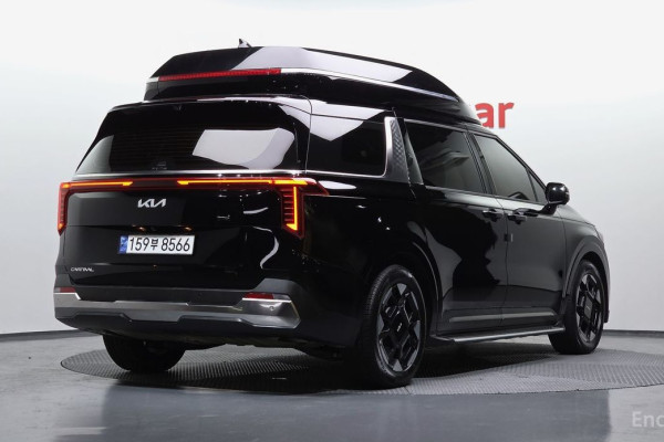 2024 Kia Carnival с пробегом 56 999 км