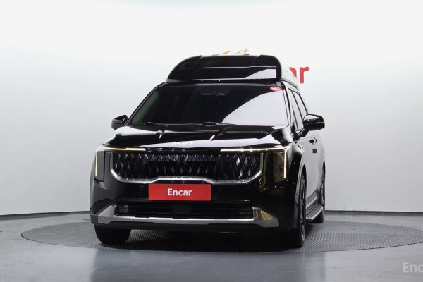 2024 Kia Carnival с пробегом 56 999 км