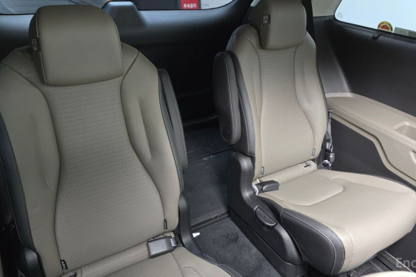 2024 Kia Carnival с пробегом 43 853 км