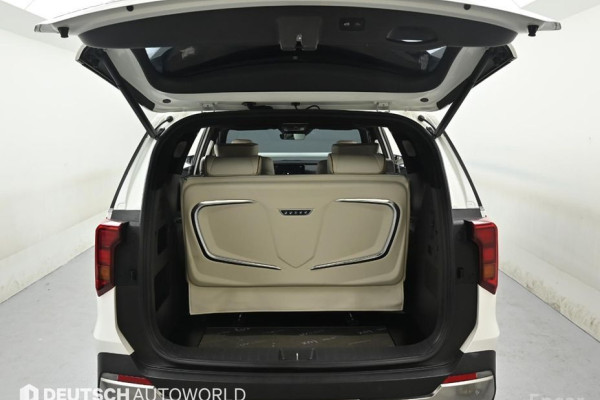 2023 Kia Carnival с пробегом 50 059 км