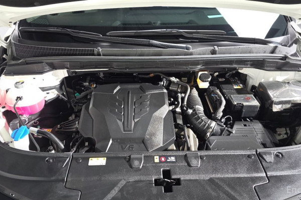 2024 Kia Carnival с пробегом 32 356 км