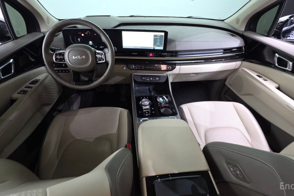 2024 Kia Carnival с пробегом 56 999 км