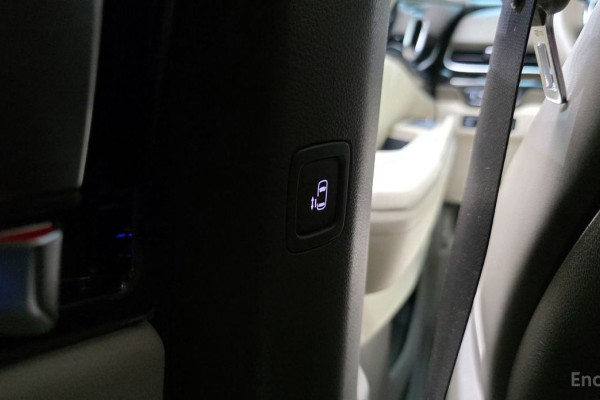 2024 Kia Carnival с пробегом 49 360 км