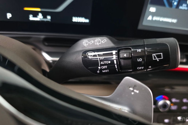 2024 Kia Carnival с пробегом 32 356 км