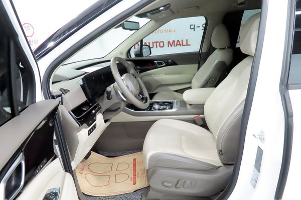 2024 Kia Carnival с пробегом 44 230 км