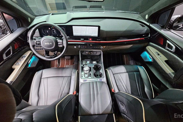 2024 Kia Carnival с пробегом 7 707 км