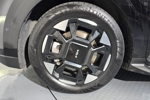 2025 Kia Carnival с пробегом 39 655 км