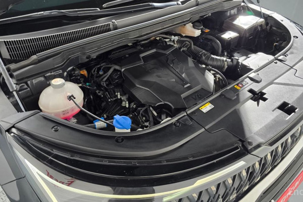 2025 Kia Carnival с пробегом 39 655 км