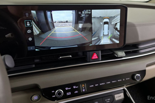 2024 Kia Carnival с пробегом 27 936 км