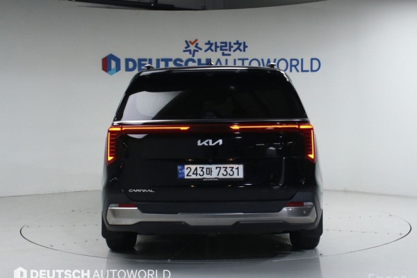 2024 Kia Carnival с пробегом 16 300 км