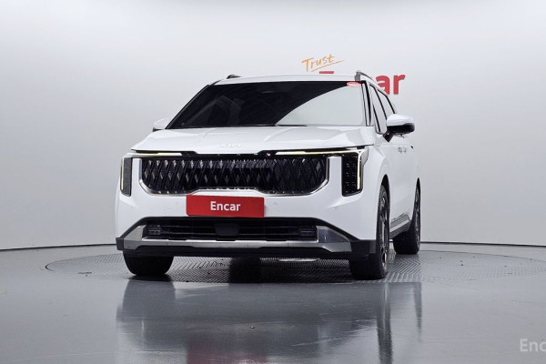 2024 Kia Carnival с пробегом 38 608 км