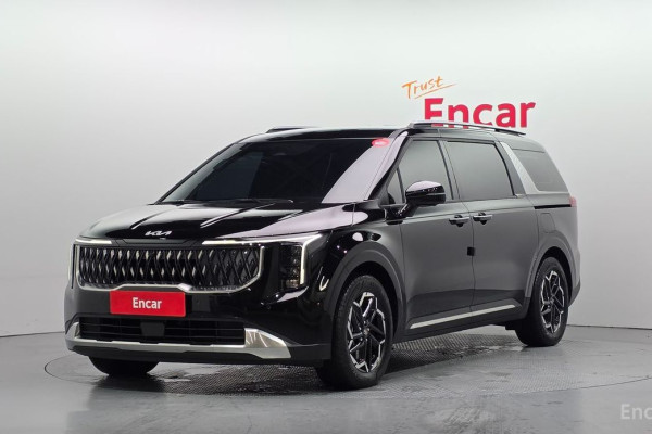 2025 Kia Carnival с пробегом 8 525 км