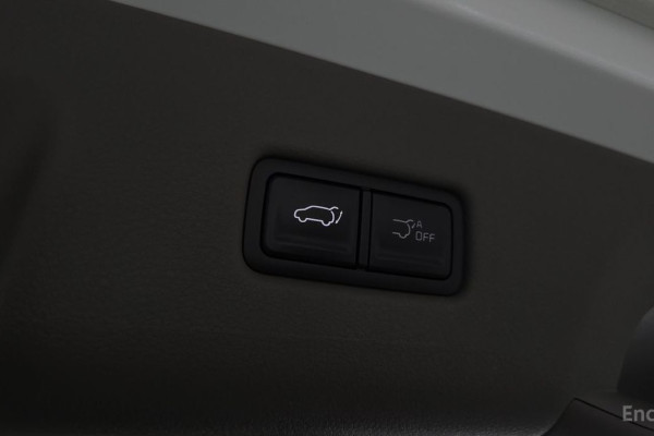 2024 Kia Carnival с пробегом 23 597 км