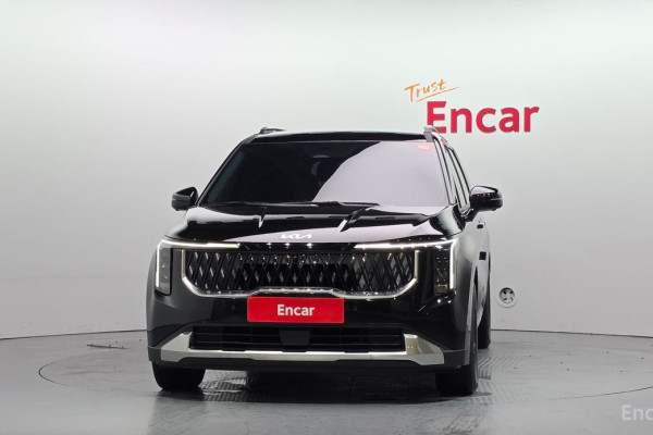 2025 Kia Carnival с пробегом 8 525 км