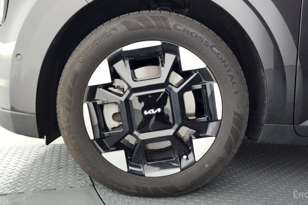 2025 Kia Carnival с пробегом 14 202 км