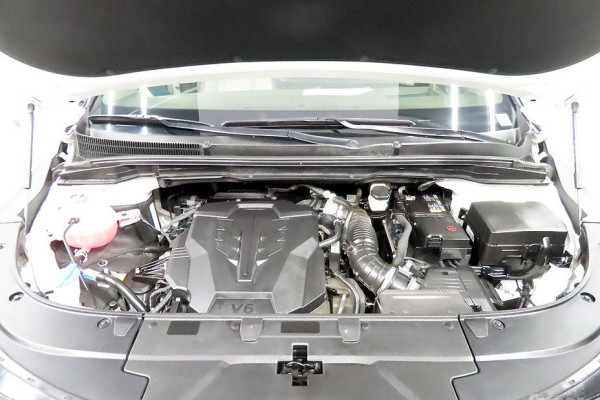 2024 Kia Carnival с пробегом 44 230 км