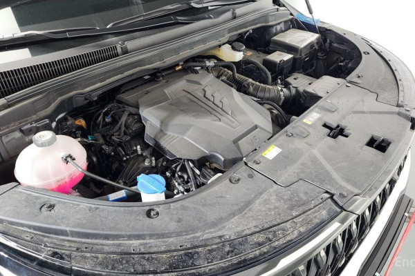 2025 Kia Carnival с пробегом 14 202 км