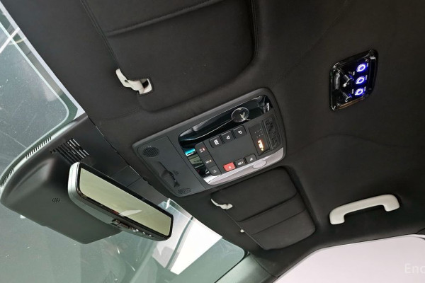 2024 Kia Carnival с пробегом 7 707 км