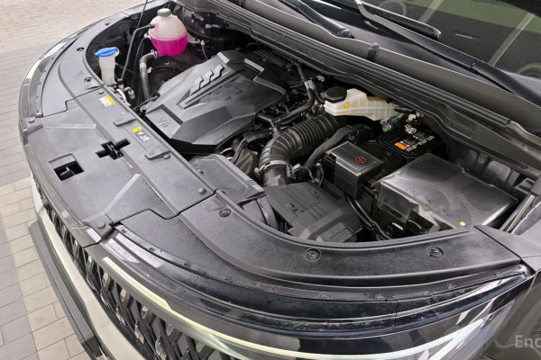 2024 Kia Carnival с пробегом 16 362 км