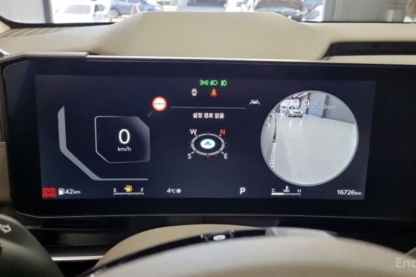 2024 Kia Carnival с пробегом 16 708 км