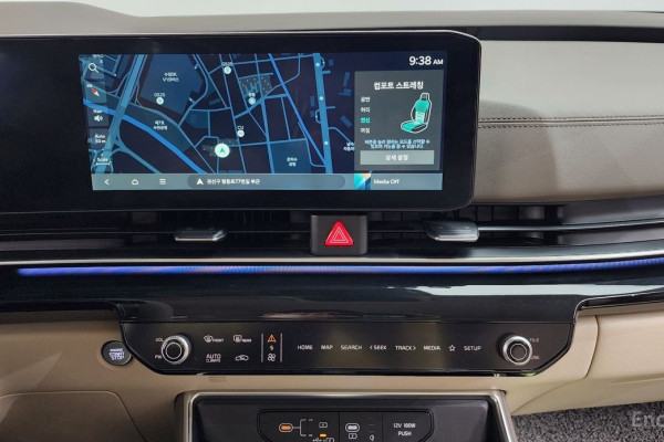 2025 Kia Carnival с пробегом 8 602 км