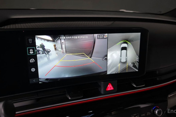 2025 Kia Carnival с пробегом 13 532 км