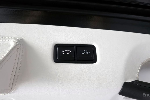 2025 Kia Carnival с пробегом 13 532 км