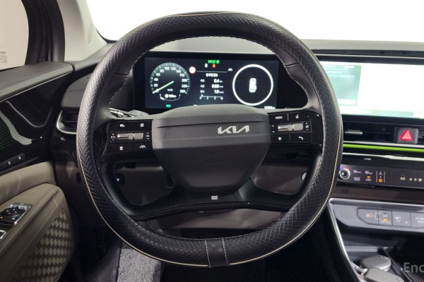 2025 Kia Carnival с пробегом 14 202 км