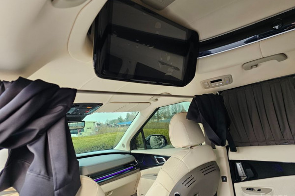 2024 Kia Carnival с пробегом 76 700 км