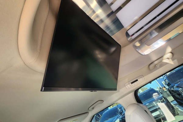 2024 Kia Carnival с пробегом 16 708 км