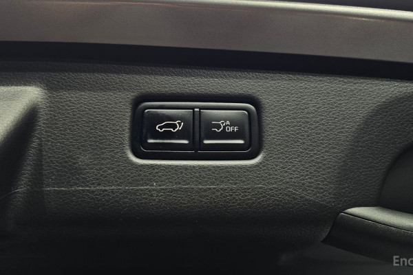 2025 Kia Carnival с пробегом 8 622 км