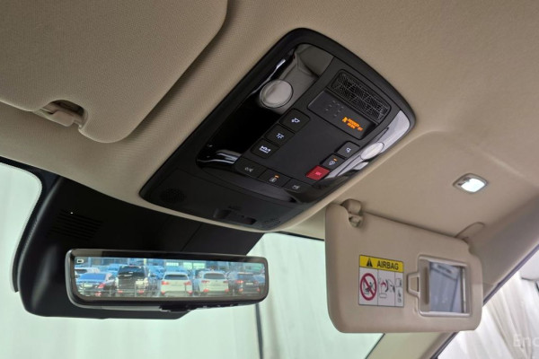 2024 Kia Carnival с пробегом 16 362 км