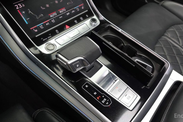 2022 Audi Q8 с пробегом 88 439 км