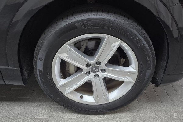 2020 Audi Q8 с пробегом 79 144 км