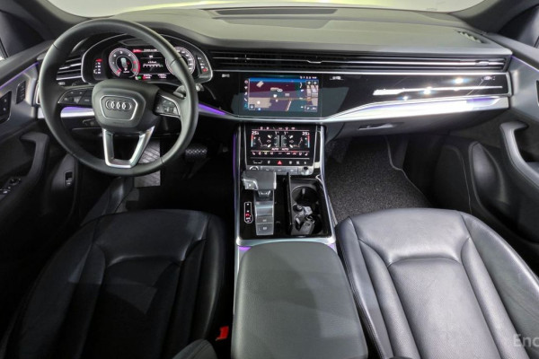 2021 Audi Q8 с пробегом 97 078 км