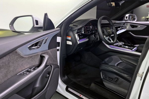 2021 Audi Q8 с пробегом 97 078 км