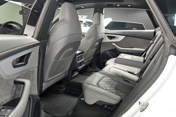 2022 Audi Q8 с пробегом 74 860 км