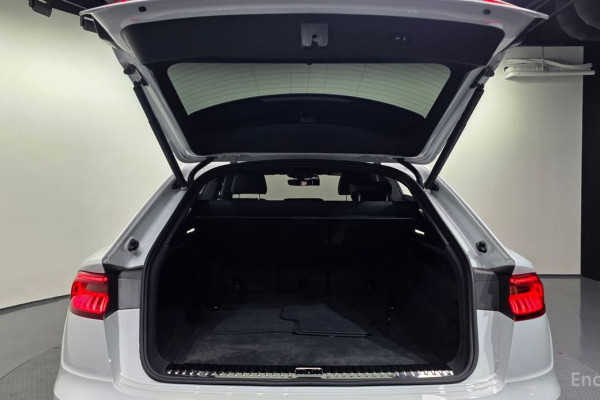 2021 Audi Q8 с пробегом 97 078 км