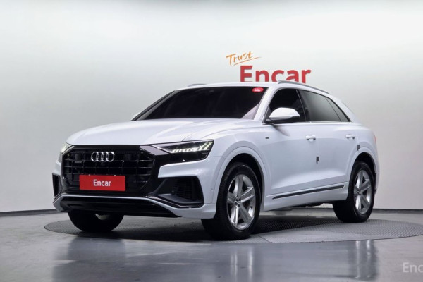2021 Audi Q8 с пробегом 97 078 км