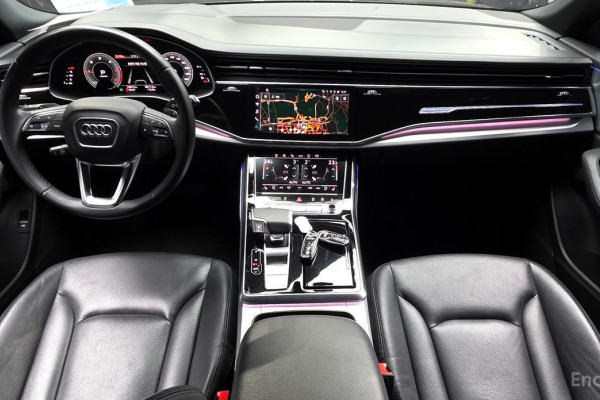 2021 Audi Q8 с пробегом 74 617 км