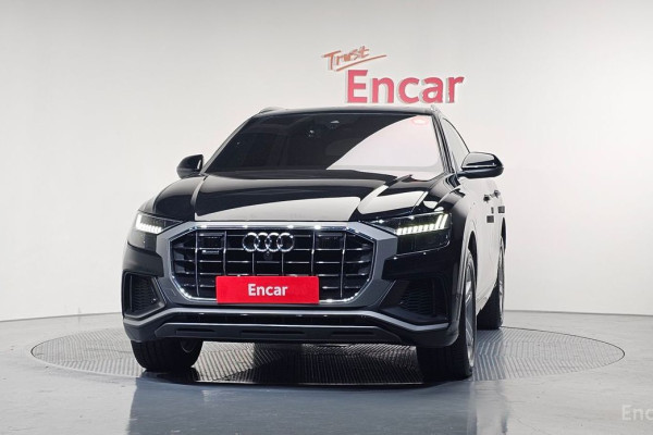 2020 Audi Q8 с пробегом 68 578 км