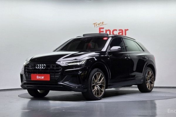 2023 Audi Q8 с пробегом 41 229 км